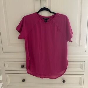 Athleta Move with Ease Fuchsia Activewear Top size small